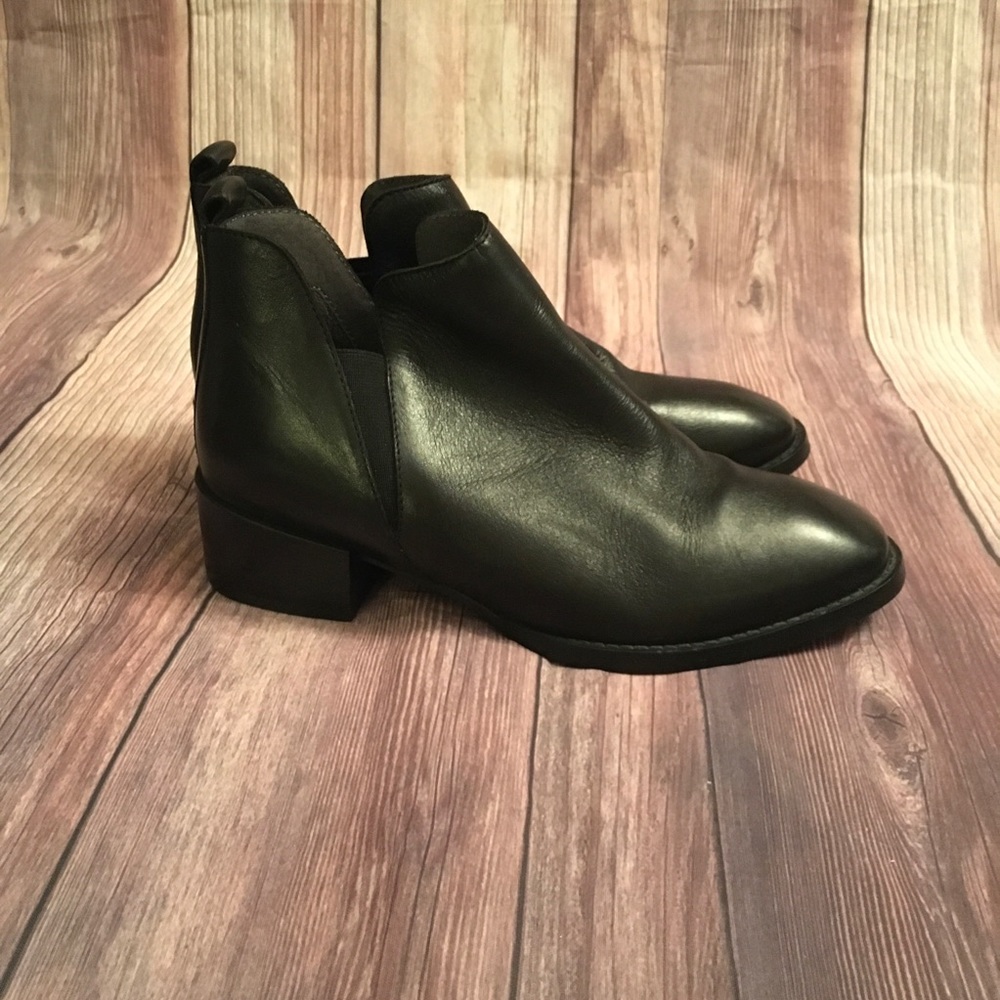 Anthropology Seychelles offstage Chelsea boot black sz 7.5